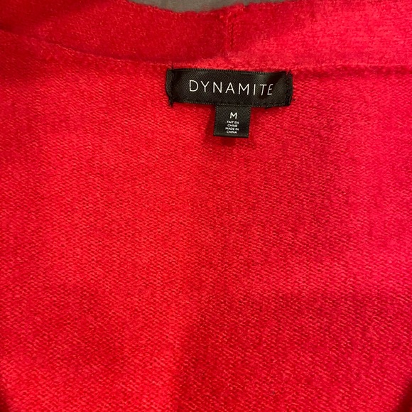 Pink dynamite sweater with Pearl buttons - Picture 2 of 2